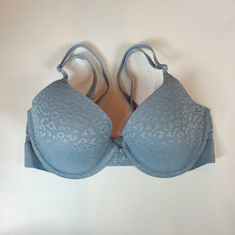NWOT Victoria's Secret PINK Bra 32D Wear Everywhere T-Shirt Blue Lace B1070